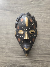 Load image into Gallery viewer, Treasures of Nigeria Mask
