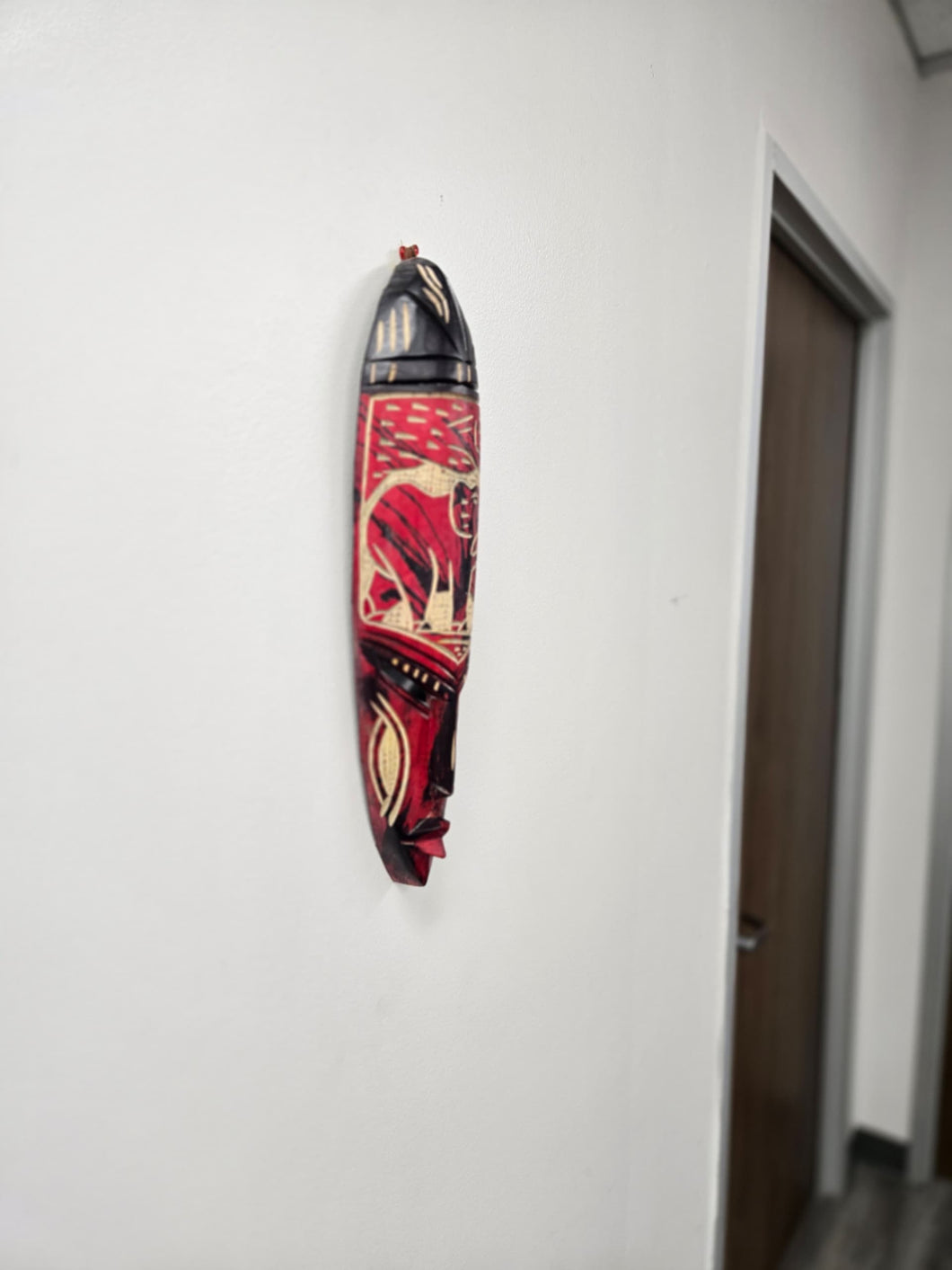 Nkosi African Tribal Mask – Hand-Carved Wooden Wall Décor