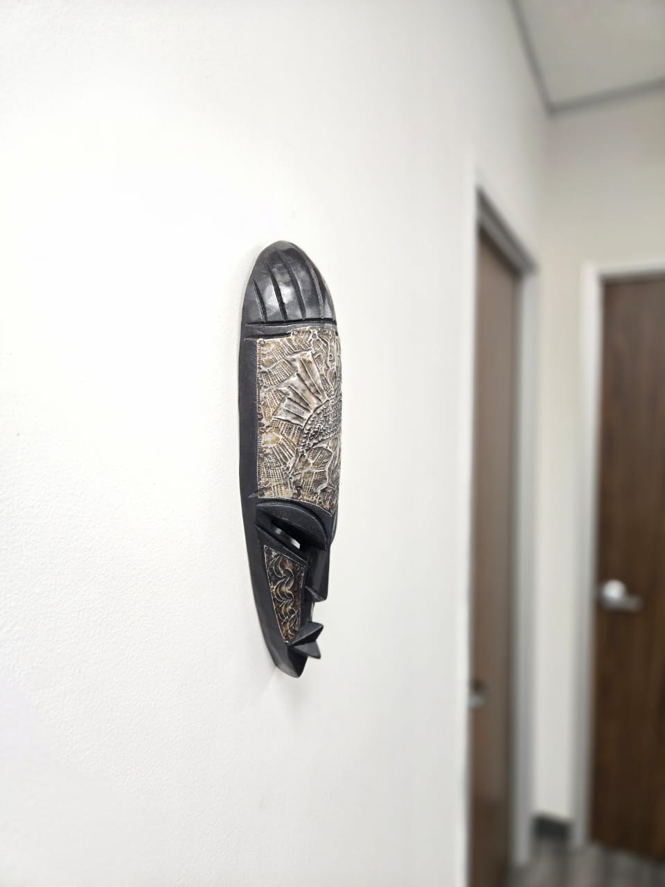 Onye Oche – African Tribal Mask | Hand-Carved Wooden Wall Art