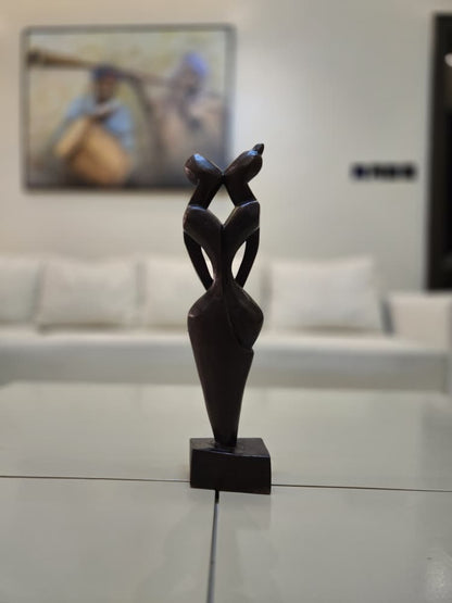 Ụzọ Ịhụnanya Collection