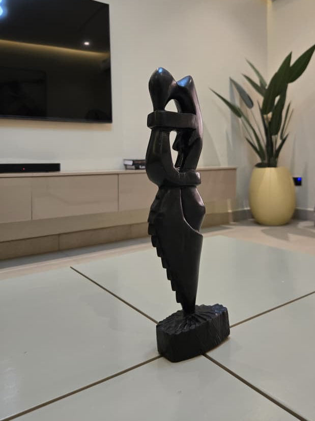 Ụzọ Ịhụnanya Collection