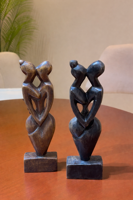 Ụzọ Ịhụnanya Collection