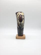 Load image into Gallery viewer, Flower Vase
